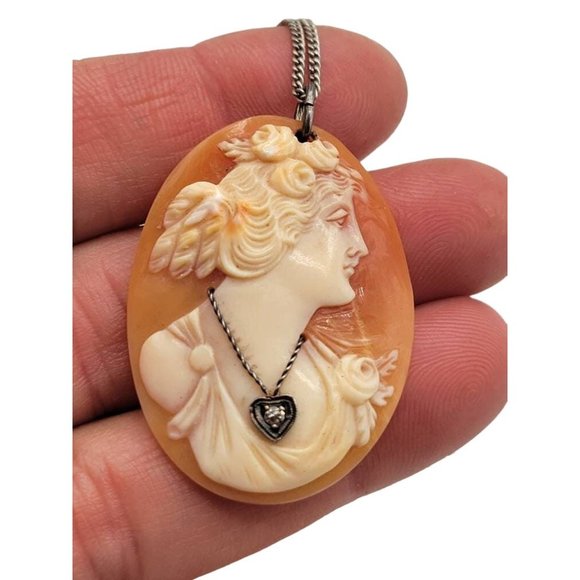 Stunning White Sapphire Cameo Pendant Necklace on Sterling Chain (A2657) - Picture 2 of 5